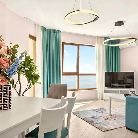 Apartment La Panorama *