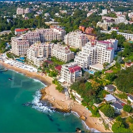 La Panorama Apartment Golden Sands